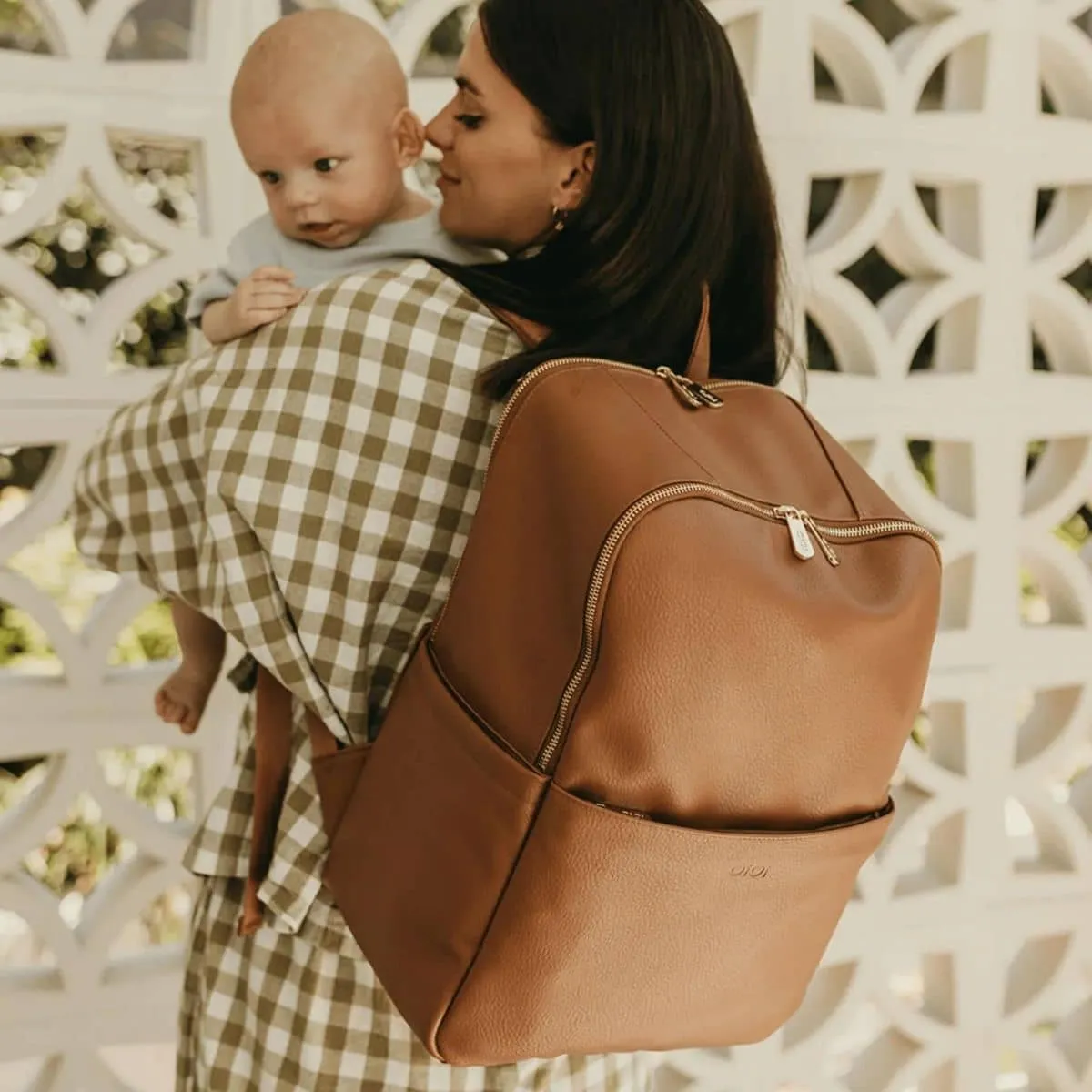 OiOi Vegan Leather Multitasker Nappy Backpack - Chestnut